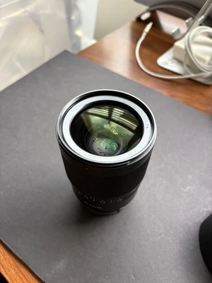 Sony SEL 35mm f/1.4 ZA FE Lens Distagon T* - Image 1 of 4