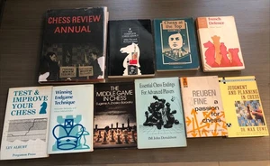 Lot of 10 Vintage Chess Books Hardcover and Paperback Mixed Lot - Picture 1 of 8