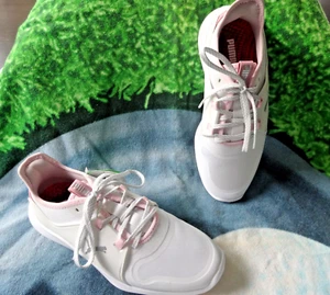 Zapatos de golf Puma Ignite Fasten8 para mujer blancos/rosa sin clavos talla 8 (nuevos sin etiquetas) - Imagen 1 de 7