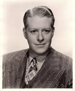 NELSON EDDY Autograph Hand Signed 8" x 10" VINTAGE PHOTO AMERICAN SINGER ACTOR - Foto 1 di 2