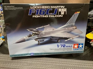 Tamiya Models F-16CJ Block 50 Fighting Falcon Lockheed Martin New Unsealed Box - Picture 1 of 8