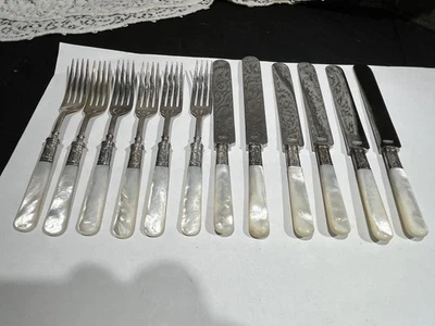 Juego de 6 cuchillos y tenedores de madreperla de resistencia universal de 6 bandas de ley Foto 1 de 4