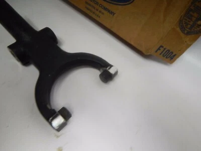 Вилка переключения передач в сборе Meritor Rockwell OEM A-3296-L-1026 A3296L1026 3296L1026 - Изображение 1 из 4