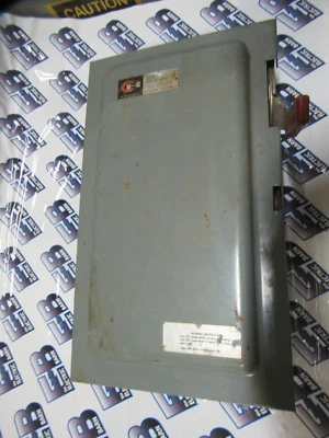 Cutler Hammer DH361N 断开 (OS) 30 安 600 伏 3PH4W 熔断 复古 — 第 1/3 张图片