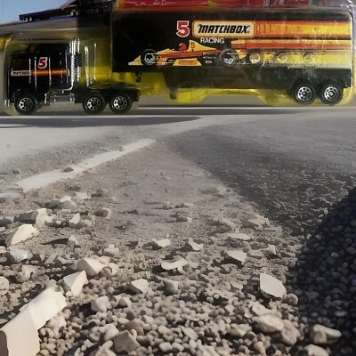 MATCHBOX RACING SUPER RIGS #5 MACK TRANSPORTER 1992 TYCO TOYS #4of6 ITEM #34290 - Image 1 of 3