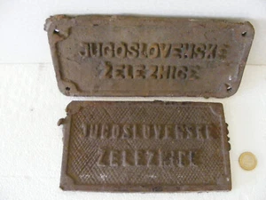zwei waggonschilder jugoslawische Eisenbahnen,volleisen,nicht gereinigt. - Bild 1 von 12