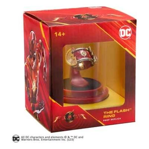 DC Comics Prop Rep The Flash Ring With Display Stand Noble Collection - Picture 1 of 5