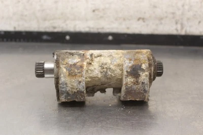 1993 Polaris Trail Boss 350L 4X4 CENTER AXLE CARRIERS TUBE U757 - Image 1 of 4