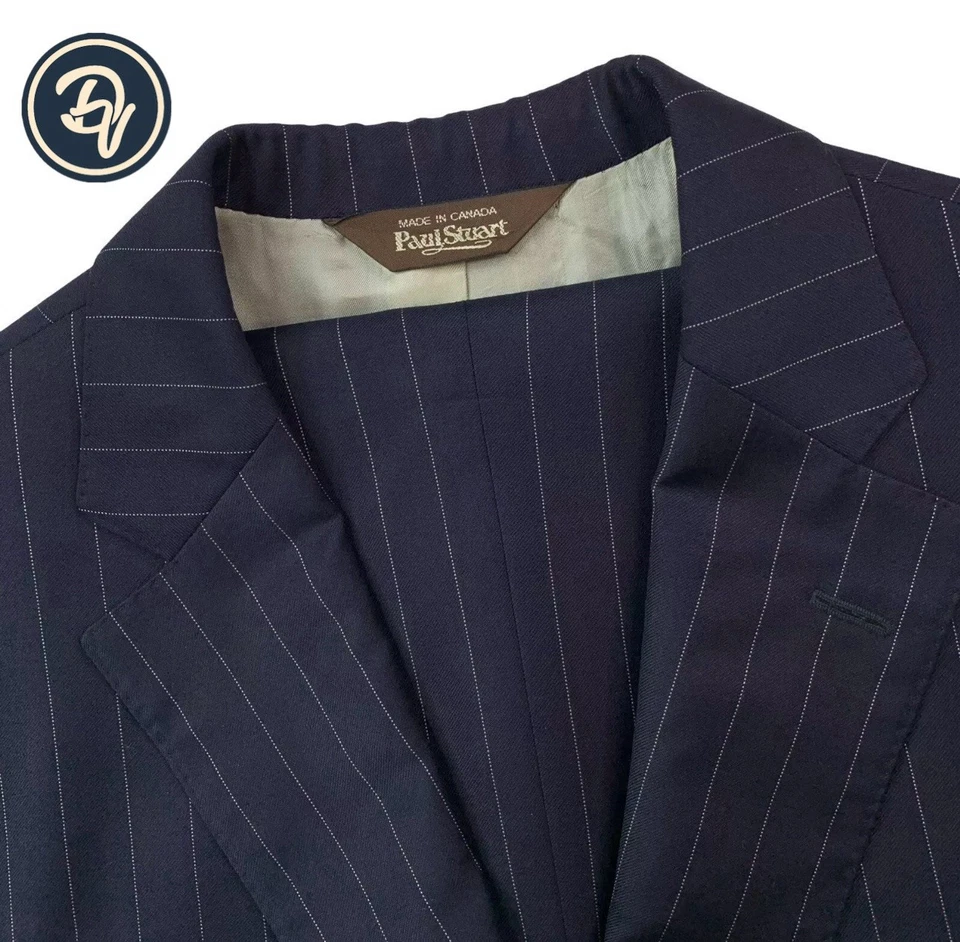 Mens 42 XL Paul Stuart " Tailored Fit " Navy Blue Pinstripe Wool Super 110's - Image 1 of 4