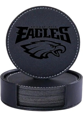 POSAVASOS DE CUERO NEGRO GRABADO ÁGUILAS PERSONALIZADOS CON SOPORTE DE CUERO *JUEGO DE 8* Foto 1 de 2