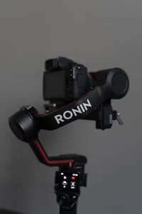 Stabilisateur DJI RS3 combo - Photo 1/12
