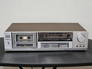Hitachi D-E44 Stereo Cassette Deck, PARTS OR REPAIR (see notes), Vintage - Picture 1 of 14