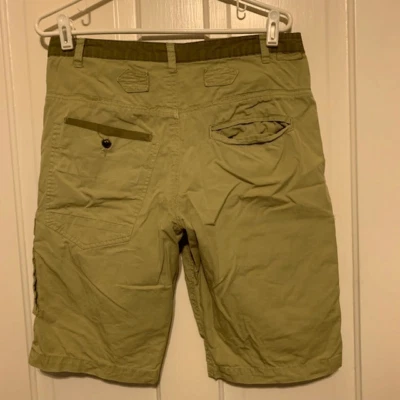BUFFALO DAVID BRITTON SIZE 30 LIGHT GREEN CARGO SHORTS - Image 1 of 4