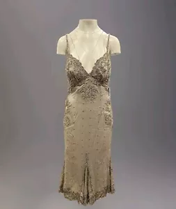 ATEMBERAUBENDES MANDALAY Abend COCKTAILKLEID Seide verziert Perlen DUNST Größe 12 - Bild 1 von 20