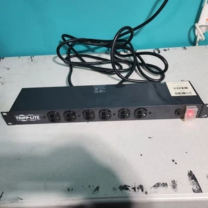 Tripp Lite RS-1215-RA 12-Outlet Rackmount Steckdosenleiste - Bild 1 von 4
