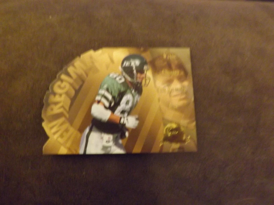 1996 Collector's Edge New Regime Wayne Chrebet Die Cut Card - Image 1 of 2