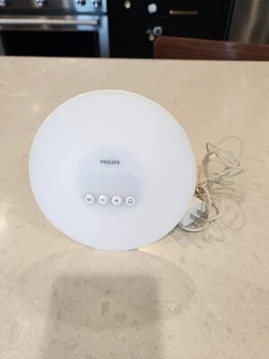 Philips - HF3500 - Wake-Up Light Sunrise Simulation Alarm Clock - Power Included - Image 1 of 4