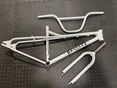 Bassett BMX Swooper 26" Cruiser Rahmen Gabel Und Lenker Oldschool BMX - Bild 1 von 4