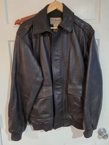 LL Bean Men's Vintage Leather Flight Bomber Jacket Size MEDIUM TALL - Picture 1 of 16