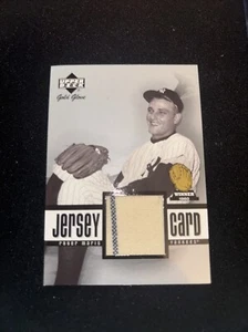 ROGER MARIS 2001 Upper Deck Gold Glove Game used Jersey Card Yankees GG-RM - Picture 1 of 2