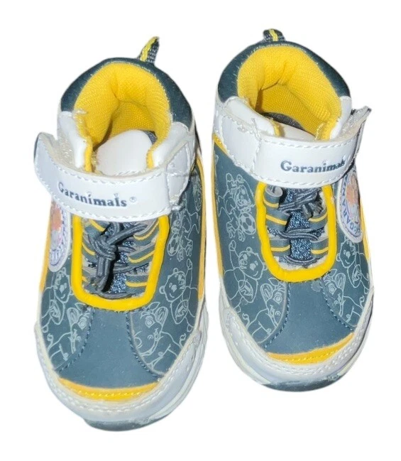 Garanimals 3码运动鞋 — 第 1/4 张图片