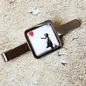 Unique BANKSY TIECLIP chrome GIRL WITH RED BALLOON red STENCIL graffiti BRISTOL - Picture 1 of 1