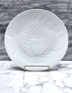 Dansk France weiß geprägter Porzellan Fisch Teller 9 3/8" unbenutzt top - Bild 1 von 6