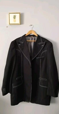 MECCA Blazer Suit  Men Designed In Italy Sz 50L 46W  2 Pockets Inside Excellent  - Image 1 of 4