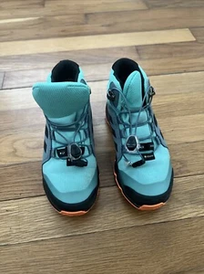 Adidas Terrex Mid Goretex Hiking Boots Kids FX4167 Size 11 1/2 - Picture 1 of 8