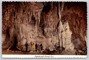 Postcard Keyhole  and Eternal Kiss Carlsbad Caverns National Park New Mexico - Picture 1 of 2
