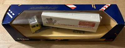 NIB Corgi C1231 Volvo Globetrotter Diecast 1:18 model truck Steiff Teddy Bear’s - Image 1 of 4