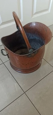 Vintage Metal Copper Coal Bucket Handle Fireside Scuttle Helmet Hammered Brass - Image 1 of 4