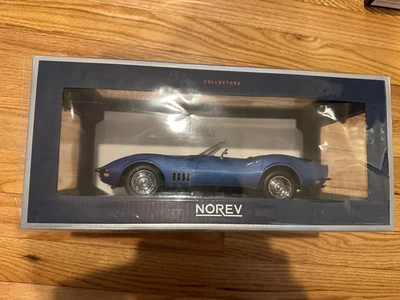 *NUEVO EN CAJA* 1:18 NOREV Chevrolet Corvette Convertible Azul Metálico Foto 1 de 3