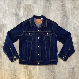 Levi's Denim Trucker Jacke Herren Größe Small Red Tab Blue Jeans Dark Wash Neu mit Etikett - Bild 1 von 7