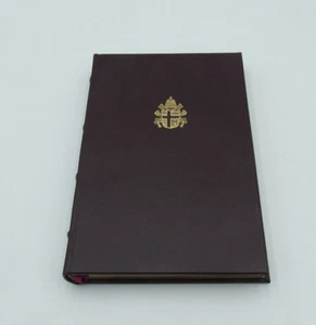 John Paul II CROSSING THE THRESHOLD OF HOPE 1st Edition Deluxe 1995 - Picture 1 of 4
