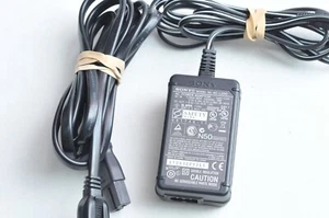 SONY AC-L200 Power Adapter for DCR-SX40, DCR-SX41,DCR-SX44,DCR- SX45,DCR-SX60, - Picture 1 of 1
