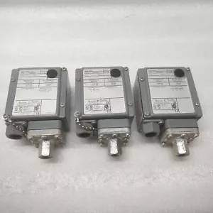 SQUARE-D 9012 GAWM-6 H3Y1 PRESSURE SWITCH - Picture 1 of 9