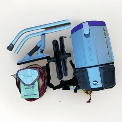 Mochila aspiradora ProTeam Super Coach Pro 6 con accesorios, cable y bolsa Foto 1 de 4