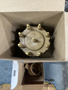 Rotor Button/Distributor Cap-O.E. Replacement CARQUEST 24E1003 - Picture 1 of 6