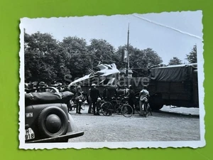 Foto, equipo de rescate de la Luftwaffe en servicio 1940 (MJ-62)1029 - Imagen 1 de 2