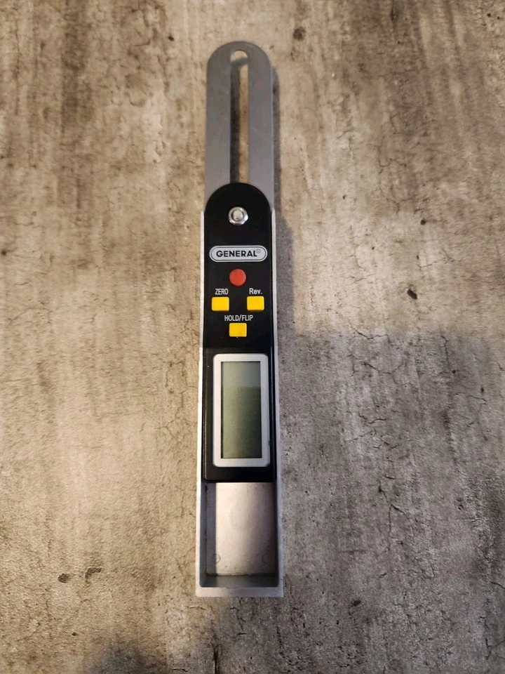 General Tools 828 Digital Sliding T-bevel - Image 1 of 2