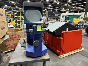 MITUTOYO OPTICAL COMPARATOR PROFILE PROJECTOR MODEL PH-A14 STOCK HP-6 - Picture 1 of 10
