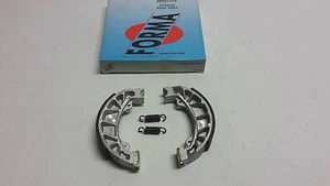 COPPIA GANASCE FRENO ANTERIORI PIAGGIO SFERA 50 80 MISURE 110 x 25 - Foto 1 di 1