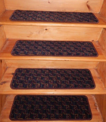 13 Step 9'' x 30'' + 1 Landing 28'' x 30'' Tufted Wool Woven carpet Stair Treads — 第 1/4 张图片