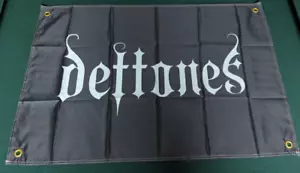Raro Striscione Bandiera Deftones 2' x 3' Wall Art Nuovo, Sigillato - Foto 1 di 2