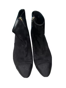 Chanel Boots Womens 38.5 Black Suede Pearl Booties Goslin Cap Toe Side Zip 8.5 - Picture 1 of 8