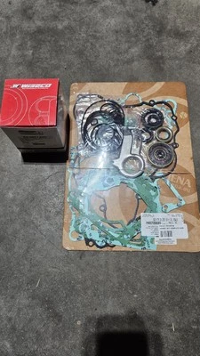 Kit de pistón y kit completo de juntas KTM 300 XC Wiseco Foto 1 de 2