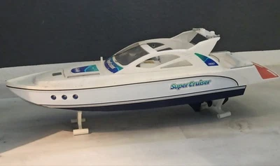 LUXUS YACHT SUPER CRUISER  RC VON NIKKO   80 cm - Bild 1 von 4
