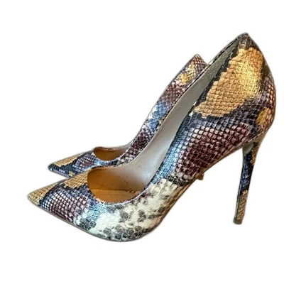 Bombas Steve Madden Vala Multi Serpiente en relieve - Talla 7,5 Foto 1 de 4