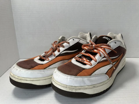 Vintage Reebok Men’s Sz 13 Cleveland Browns NFL Field Pass Helmet Shoes RARE Cover